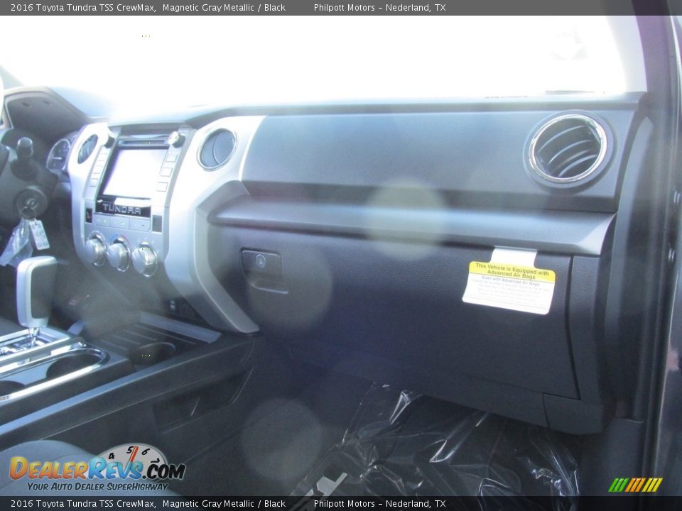 2016 Toyota Tundra TSS CrewMax Magnetic Gray Metallic / Black Photo #18