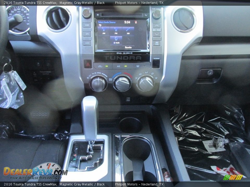 2016 Toyota Tundra TSS CrewMax Magnetic Gray Metallic / Black Photo #26