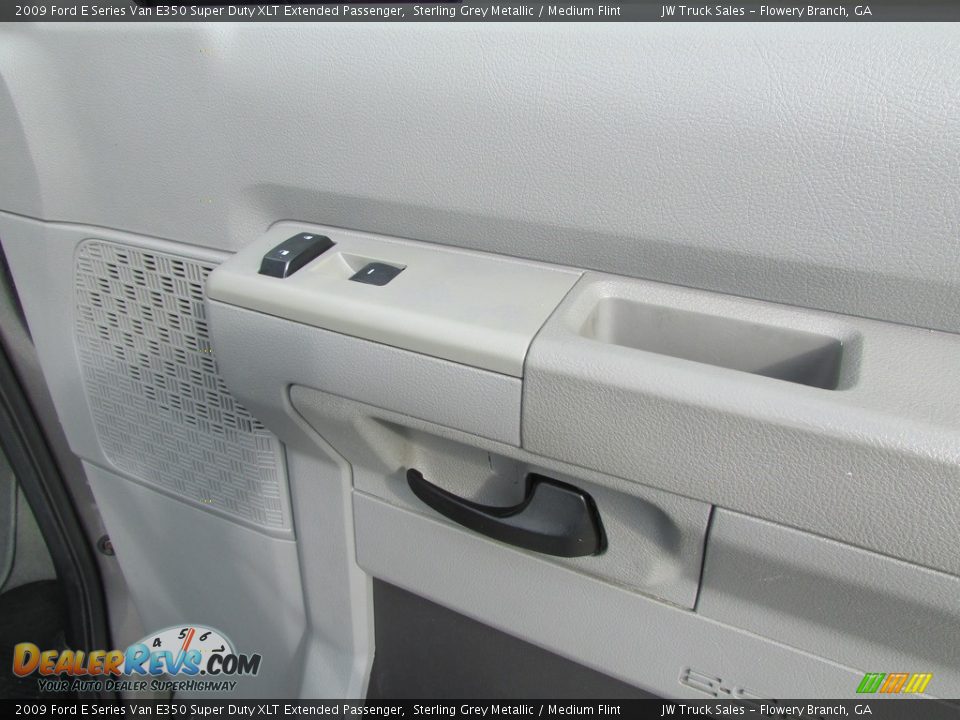2009 Ford E Series Van E350 Super Duty XLT Extended Passenger Sterling Grey Metallic / Medium Flint Photo #30