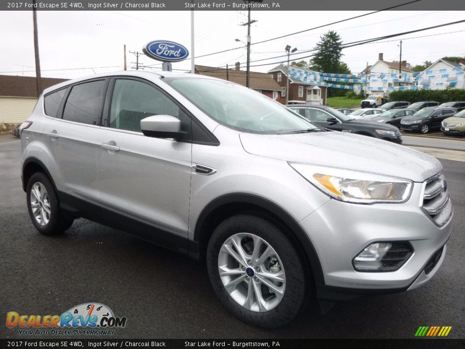 2017 Ford Escape SE 4WD Ingot Silver / Charcoal Black Photo #3