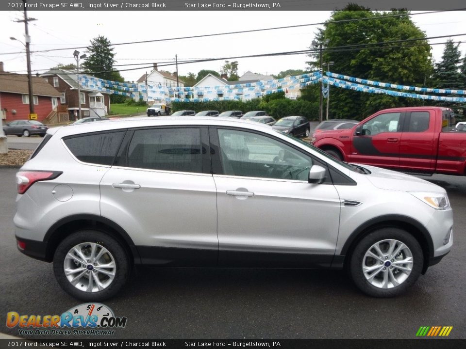 2017 Ford Escape SE 4WD Ingot Silver / Charcoal Black Photo #4
