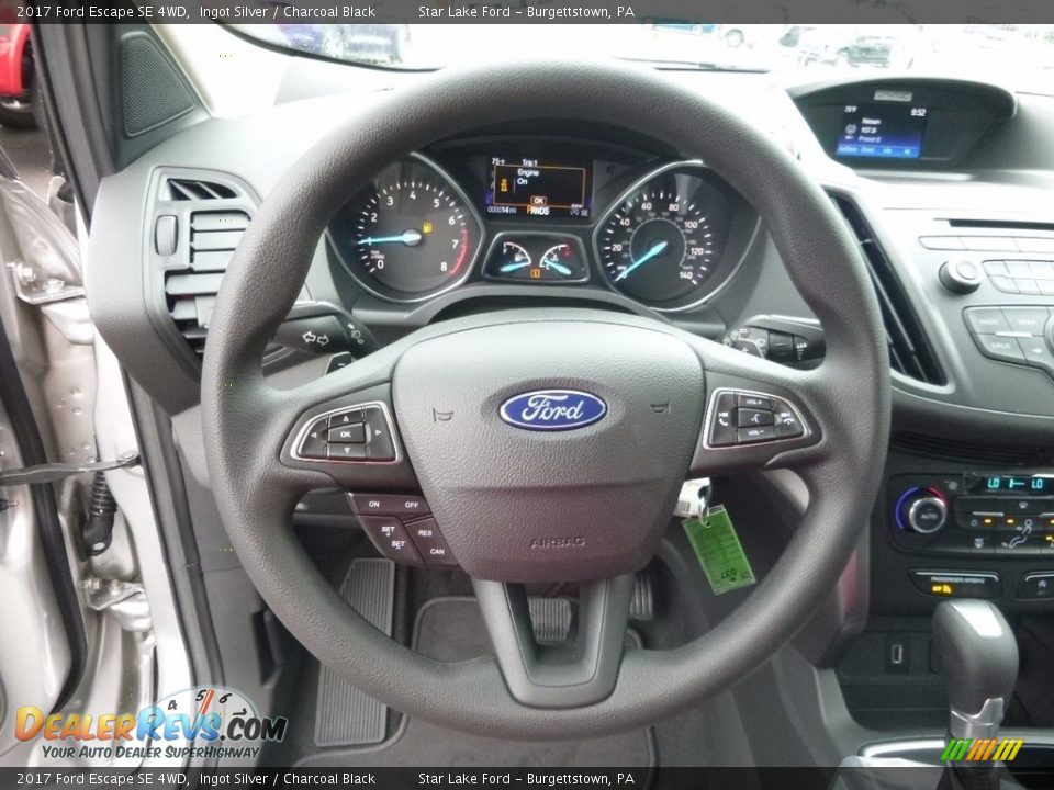 2017 Ford Escape SE 4WD Ingot Silver / Charcoal Black Photo #17