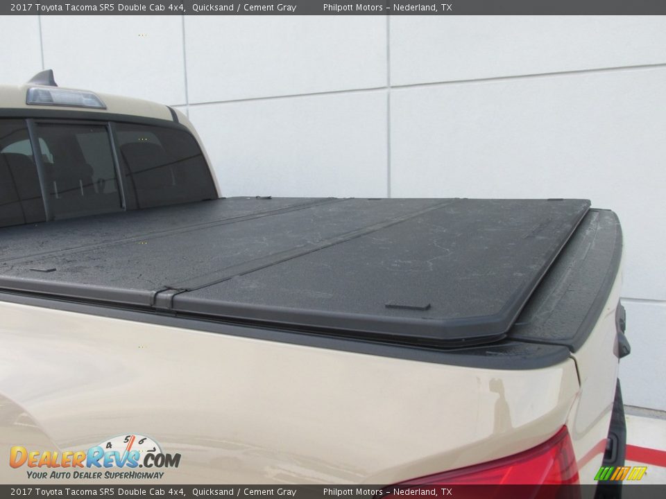 2017 Toyota Tacoma SR5 Double Cab 4x4 Quicksand / Cement Gray Photo #16