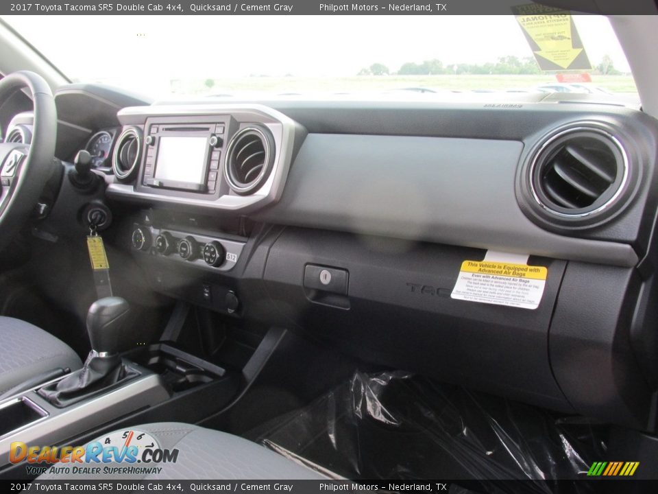 2017 Toyota Tacoma SR5 Double Cab 4x4 Quicksand / Cement Gray Photo #19