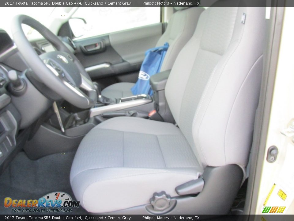 2017 Toyota Tacoma SR5 Double Cab 4x4 Quicksand / Cement Gray Photo #24