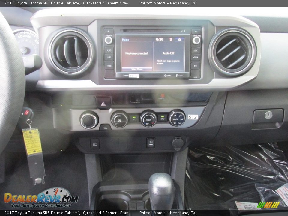 2017 Toyota Tacoma SR5 Double Cab 4x4 Quicksand / Cement Gray Photo #27