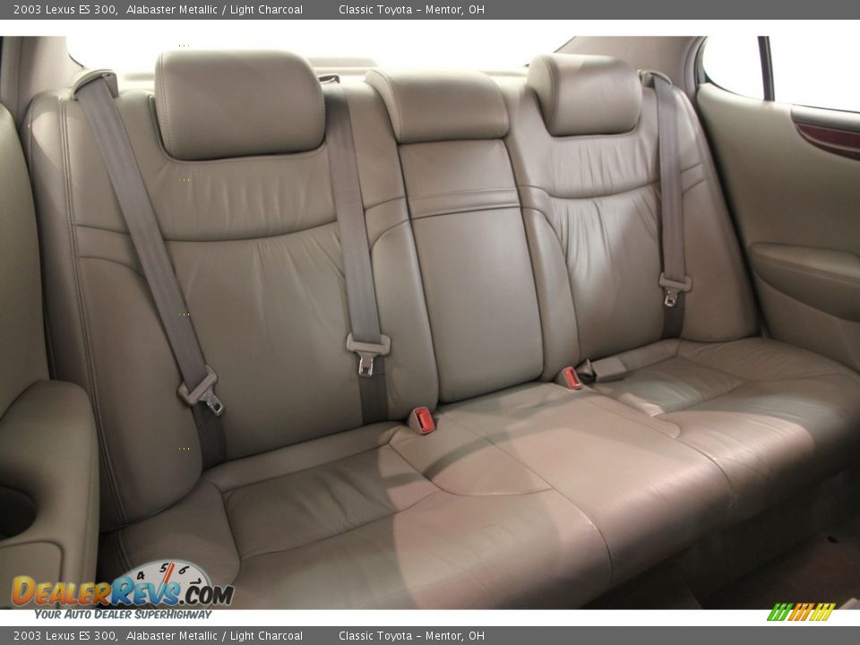 2003 Lexus ES 300 Alabaster Metallic / Light Charcoal Photo #16