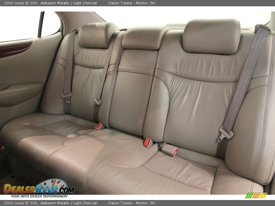 2003 Lexus ES 300 Alabaster Metallic / Light Charcoal Photo #17