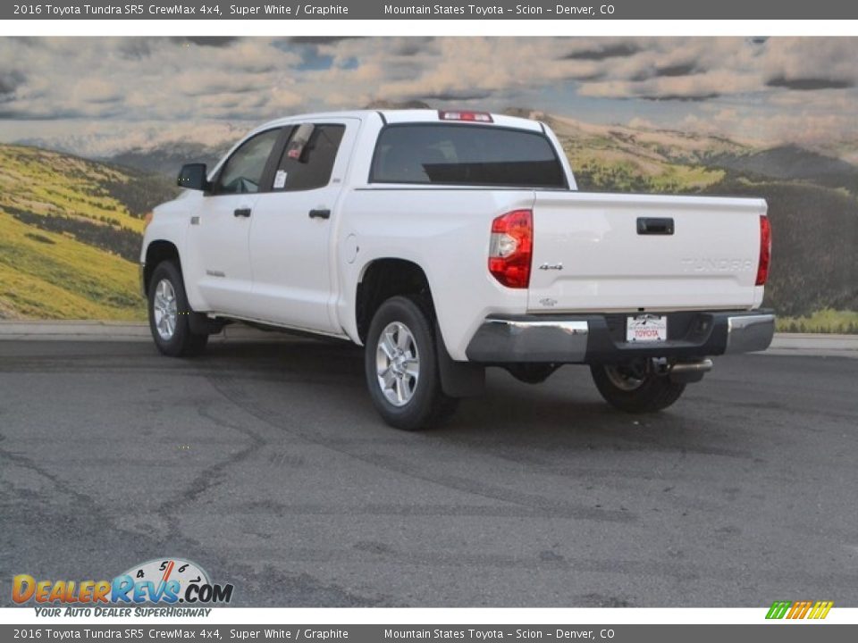 2016 Toyota Tundra SR5 CrewMax 4x4 Super White / Graphite Photo #3