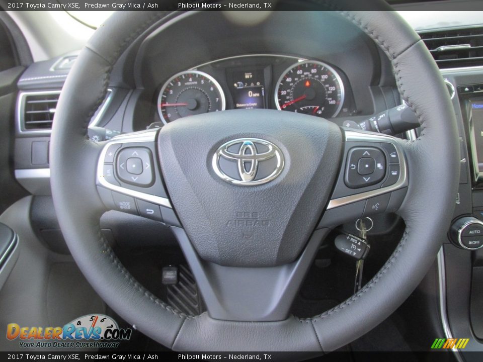 2017 Toyota Camry XSE Steering Wheel Photo #29