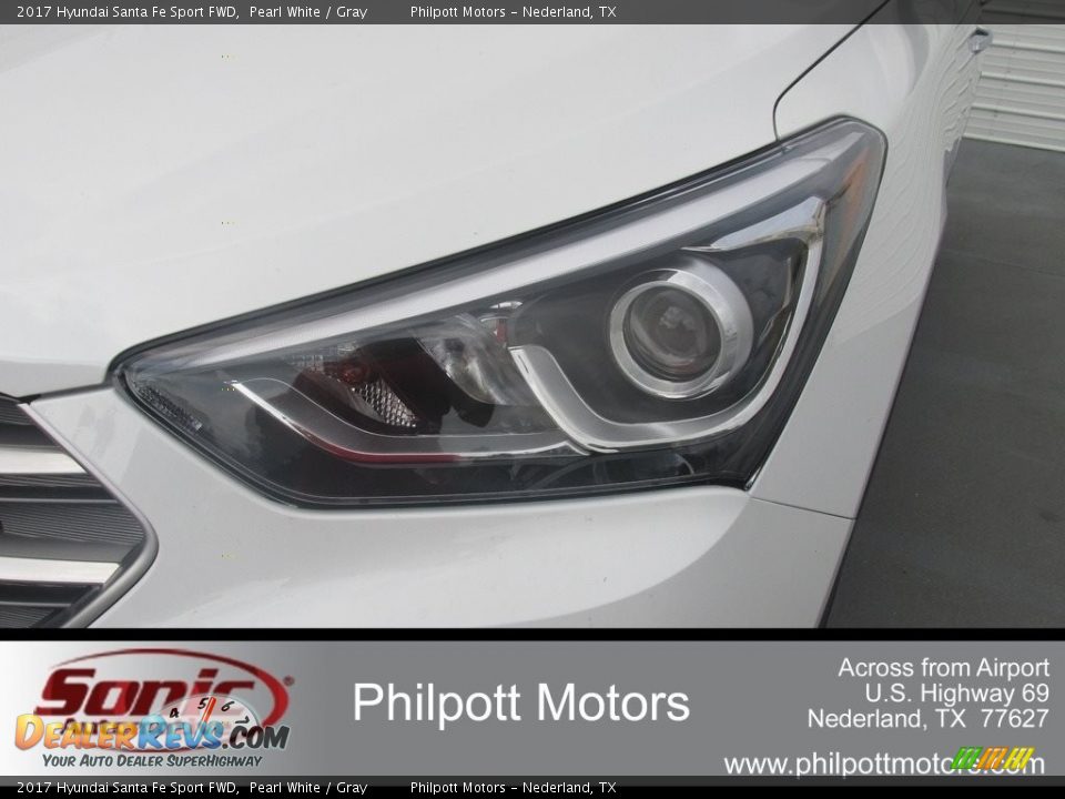 2017 Hyundai Santa Fe Sport FWD Pearl White / Gray Photo #9