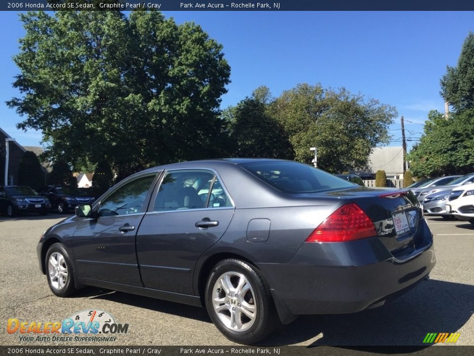2006 Honda Accord SE Sedan Graphite Pearl / Gray Photo #5