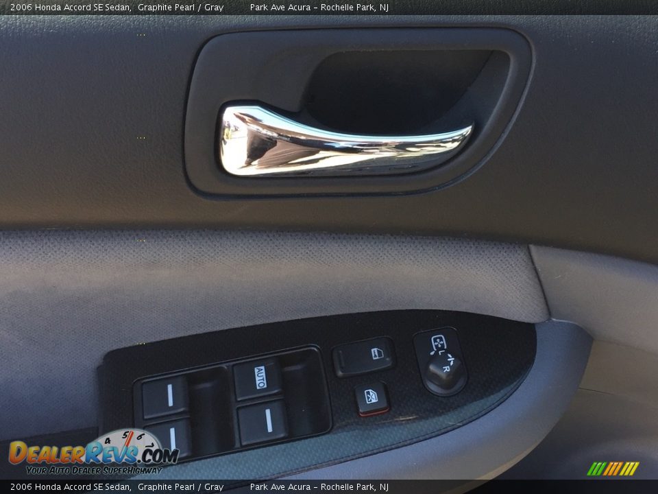 2006 Honda Accord SE Sedan Graphite Pearl / Gray Photo #10