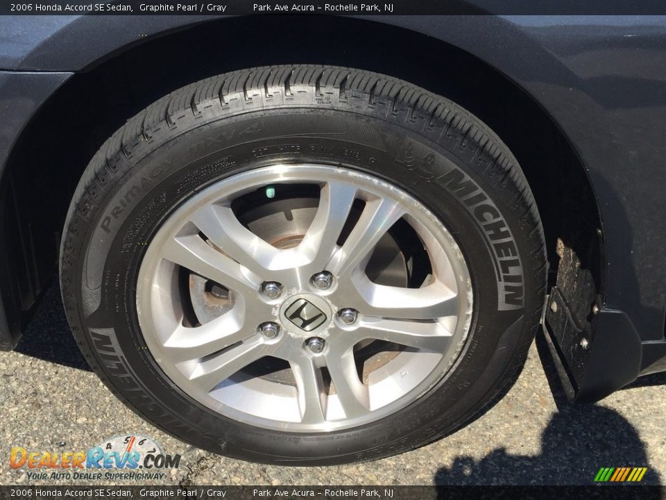 2006 Honda Accord SE Sedan Graphite Pearl / Gray Photo #30