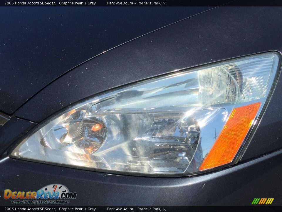 2006 Honda Accord SE Sedan Graphite Pearl / Gray Photo #32