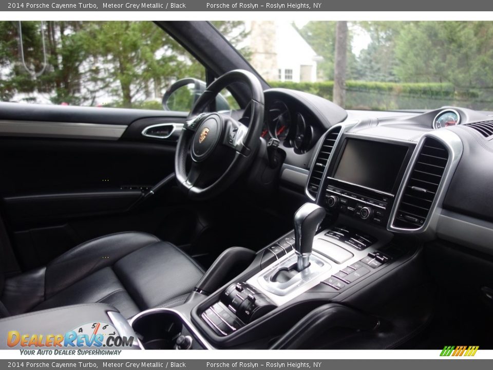 Controls of 2014 Porsche Cayenne Turbo Photo #17