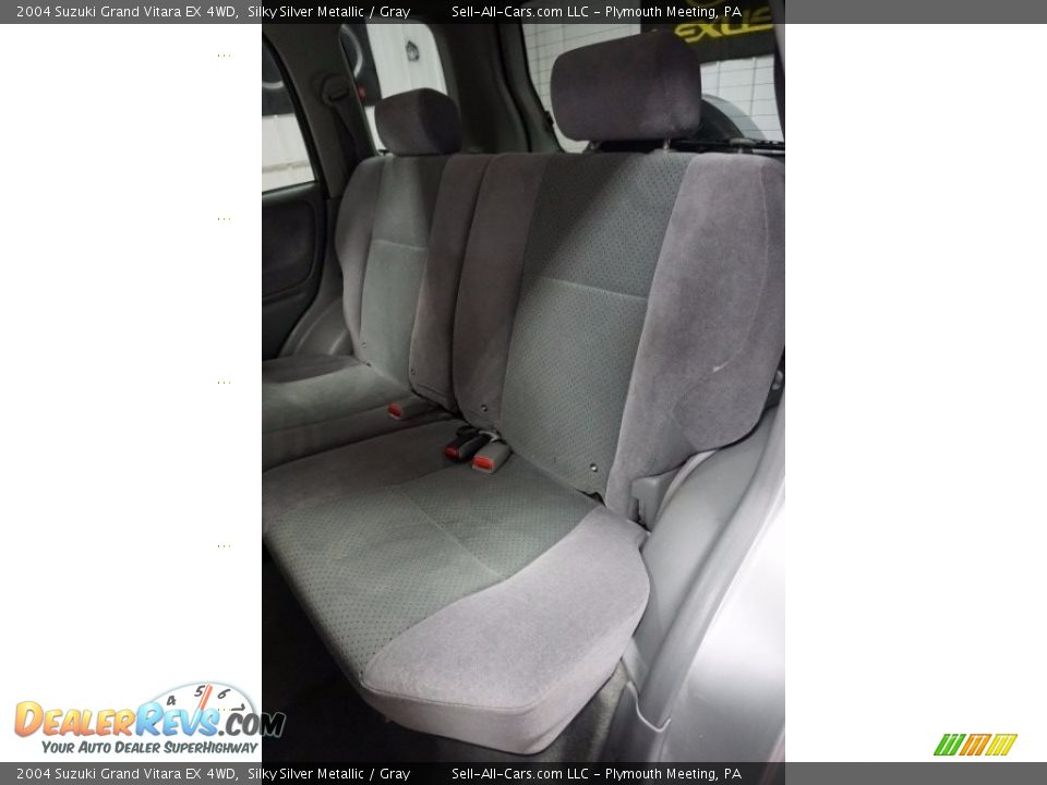 2004 Suzuki Grand Vitara EX 4WD Silky Silver Metallic / Gray Photo #23