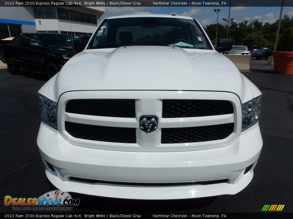 2013 Ram 1500 Express Regular Cab 4x4 Bright White / Black/Diesel Gray Photo #16