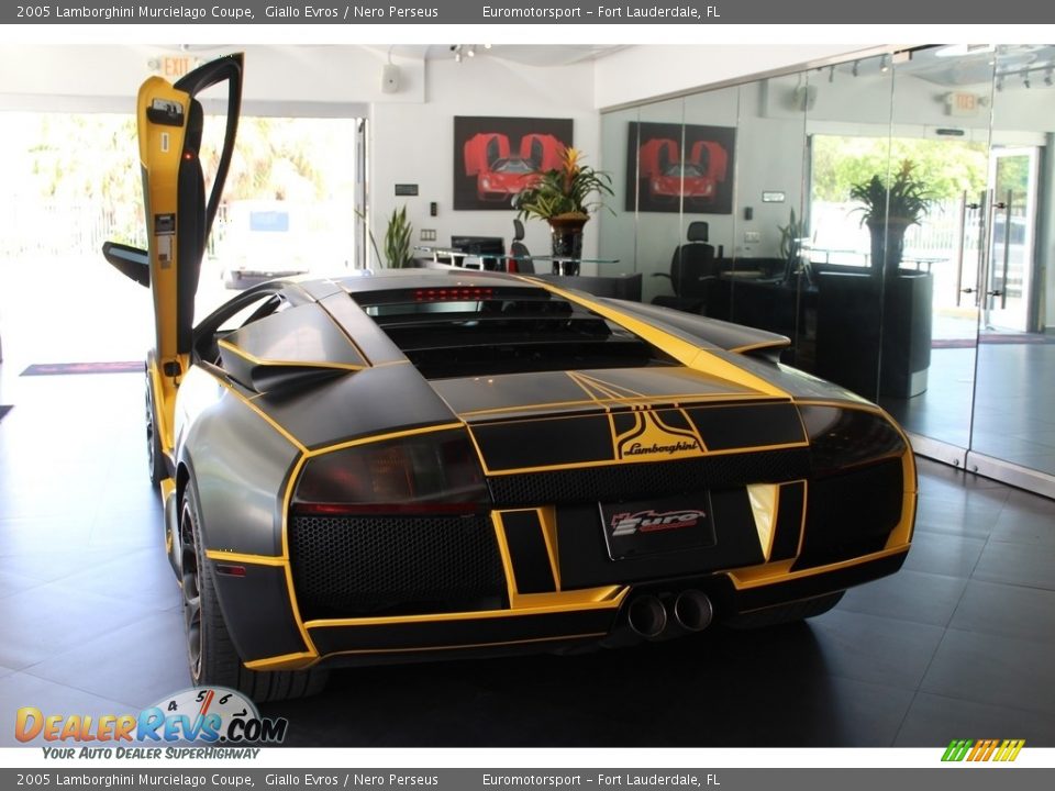 2005 Lamborghini Murcielago Coupe Giallo Evros / Nero Perseus Photo #11