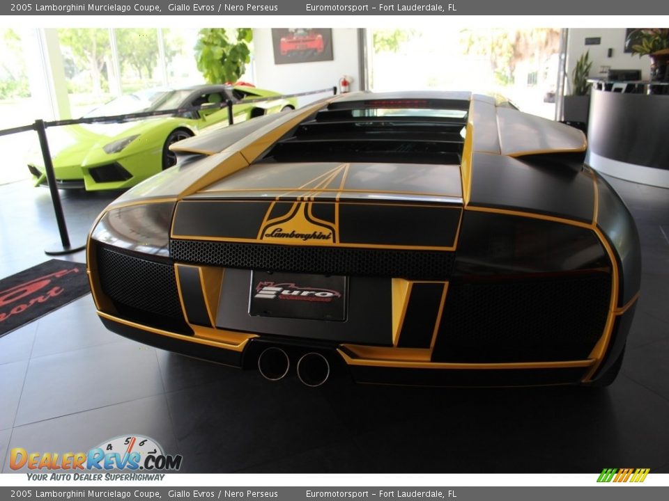 2005 Lamborghini Murcielago Coupe Giallo Evros / Nero Perseus Photo #15