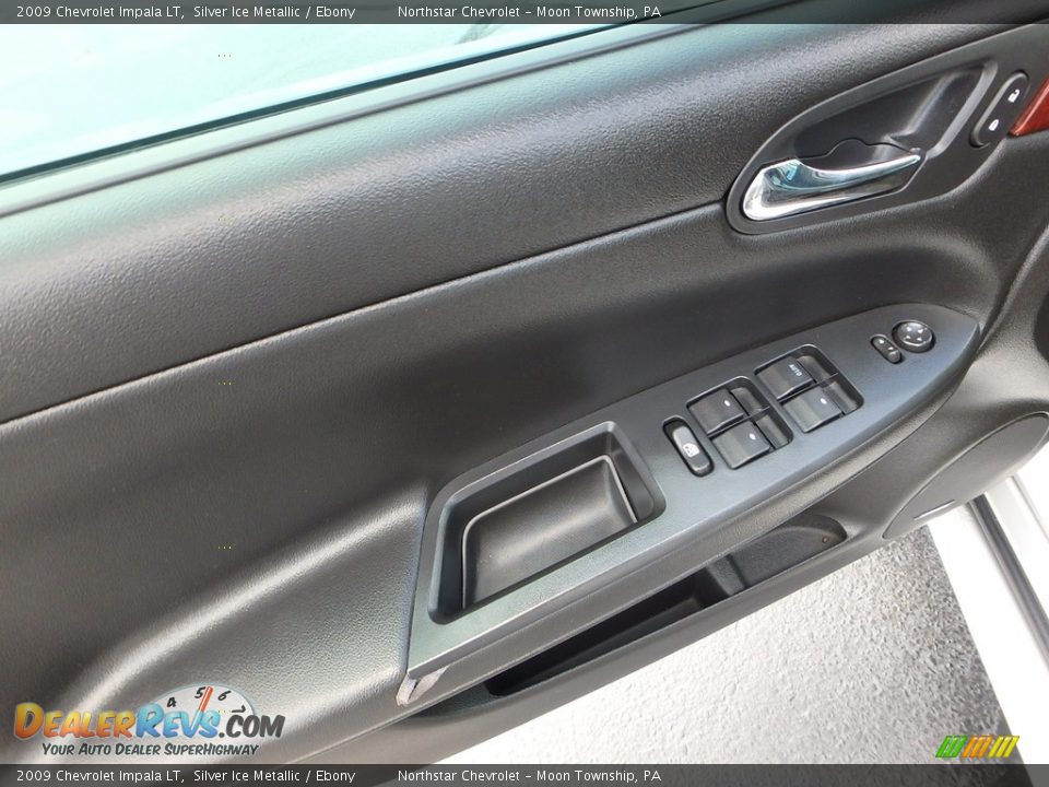 2009 Chevrolet Impala LT Silver Ice Metallic / Ebony Photo #24