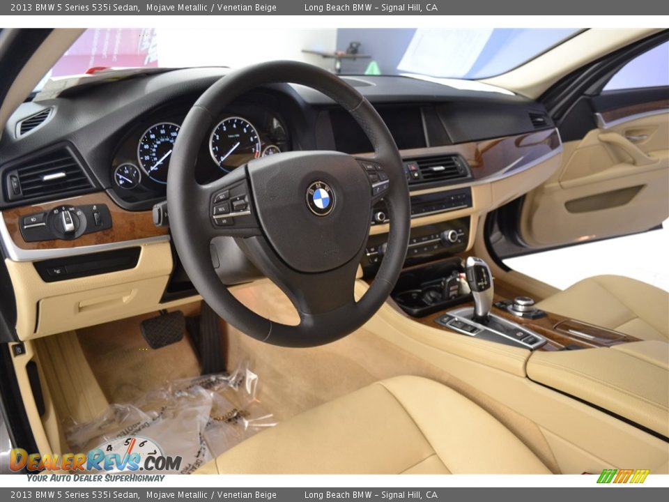 2013 BMW 5 Series 535i Sedan Mojave Metallic / Venetian Beige Photo #12