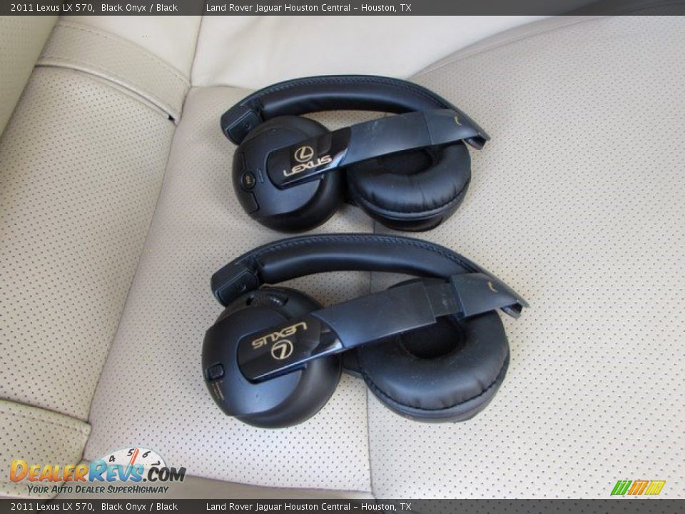 2011 Lexus LX 570 Black Onyx / Black Photo #24