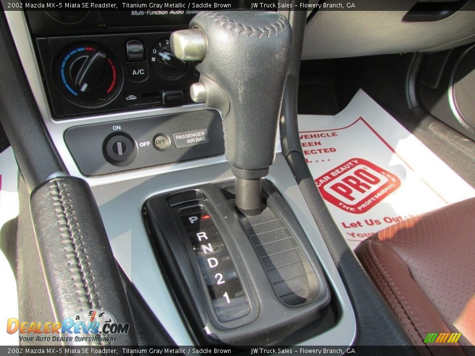 2002 Mazda MX-5 Miata SE Roadster Titanium Gray Metallic / Saddle Brown Photo #25