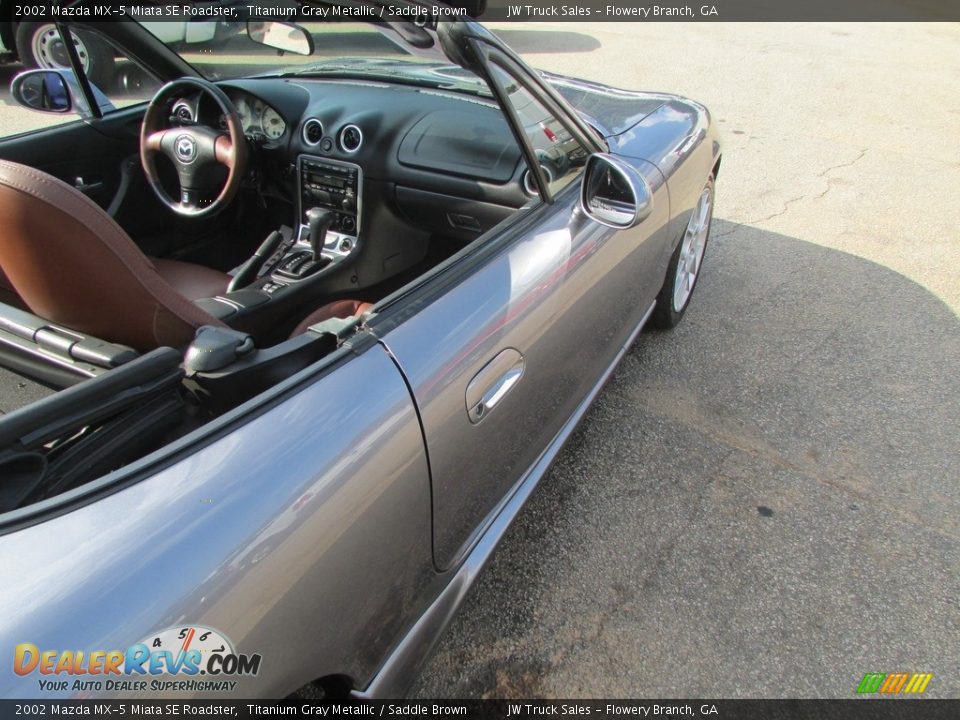 2002 Mazda MX-5 Miata SE Roadster Titanium Gray Metallic / Saddle Brown Photo #26