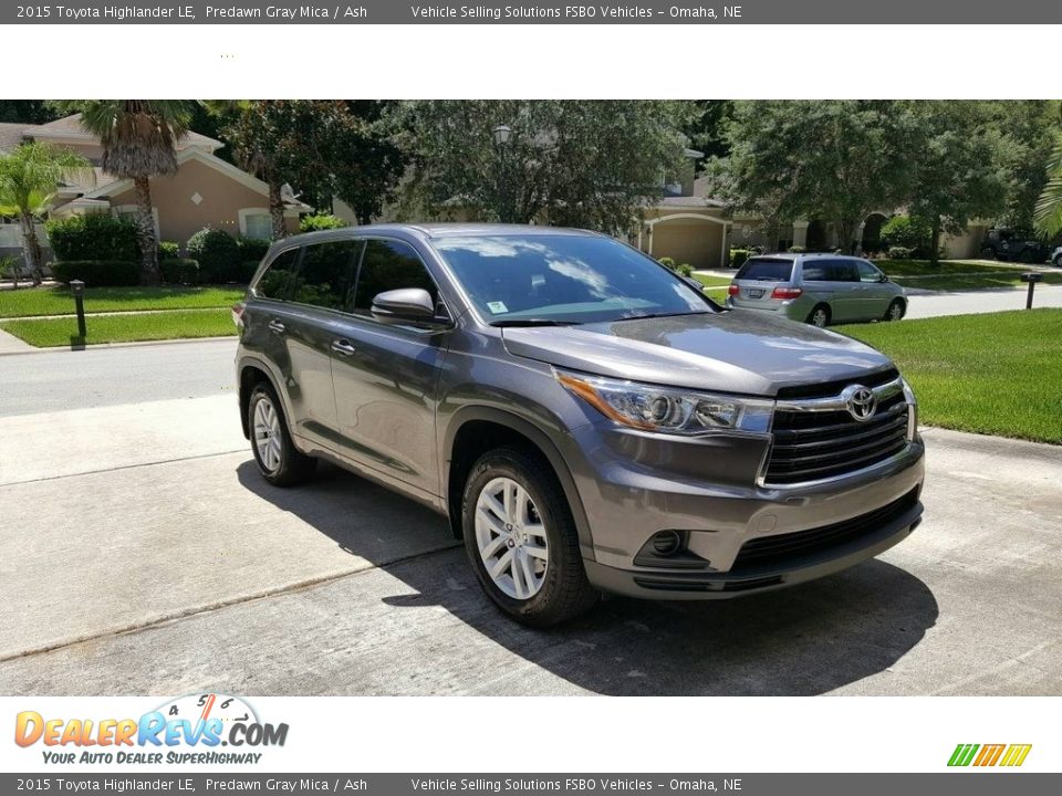 2015 Toyota Highlander LE Predawn Gray Mica / Ash Photo #2