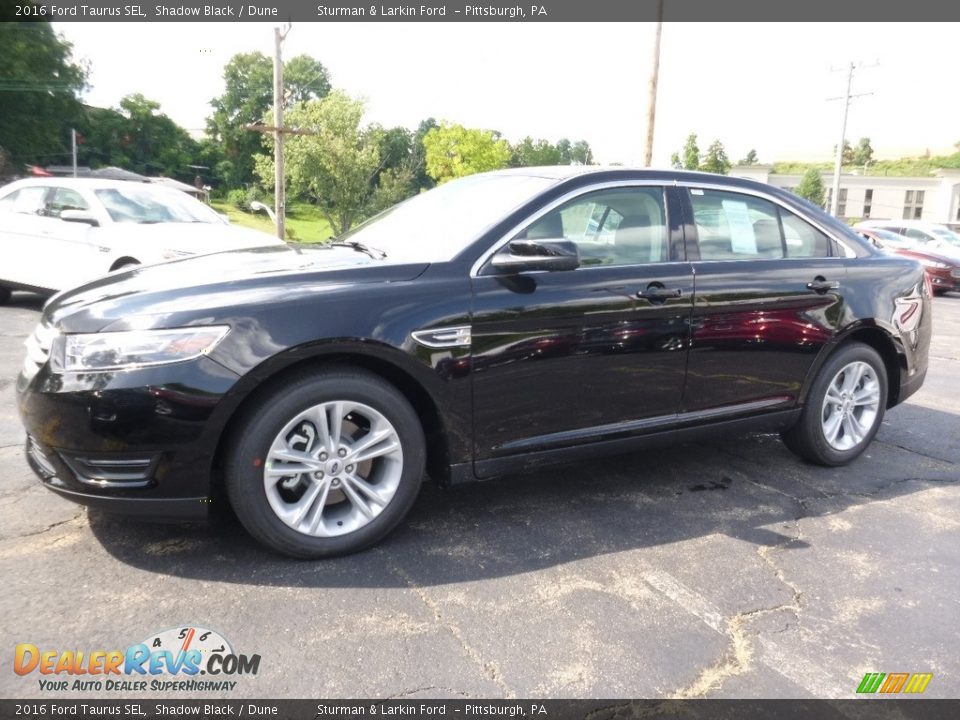 2016 Ford Taurus SEL Shadow Black / Dune Photo #4