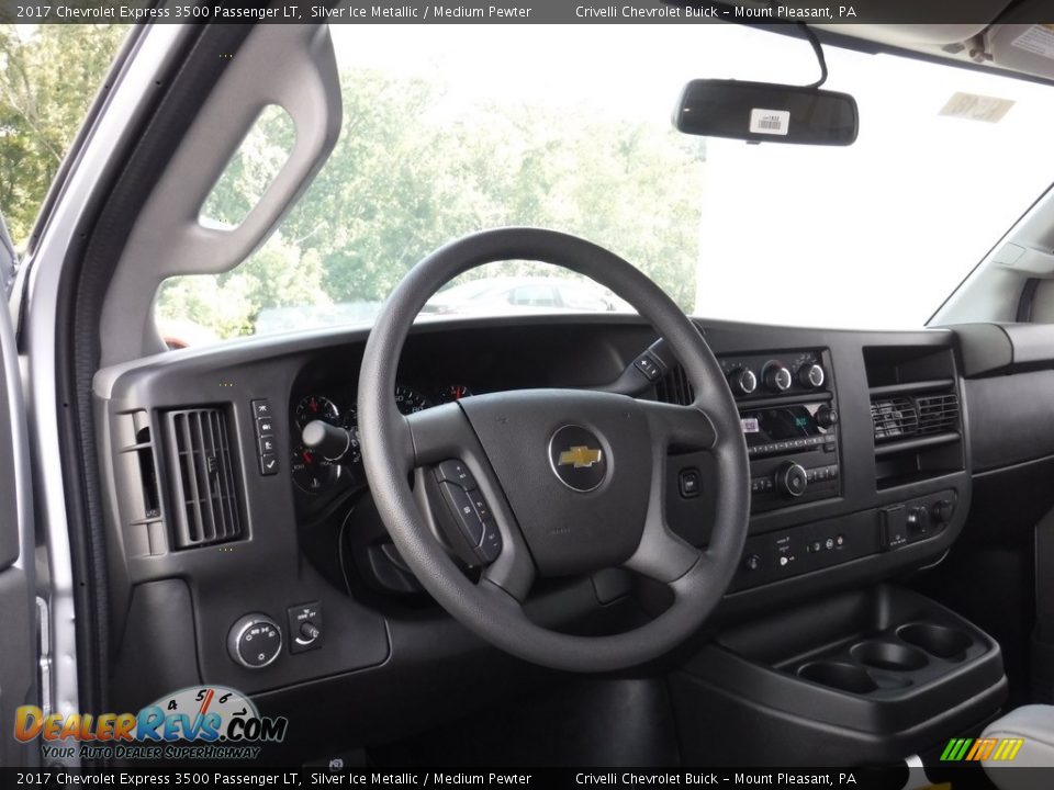 2017 Chevrolet Express 3500 Passenger LT Silver Ice Metallic / Medium Pewter Photo #7