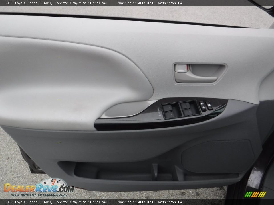2012 Toyota Sienna LE AWD Predawn Gray Mica / Light Gray Photo #9