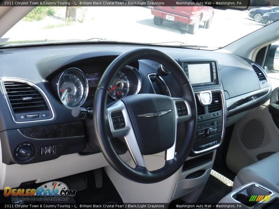 2011 Chrysler Town & Country Touring - L Brilliant Black Crystal Pearl / Black/Light Graystone Photo #12