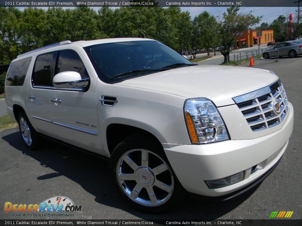 Front 3/4 View of 2011 Cadillac Escalade ESV Premium Photo #3