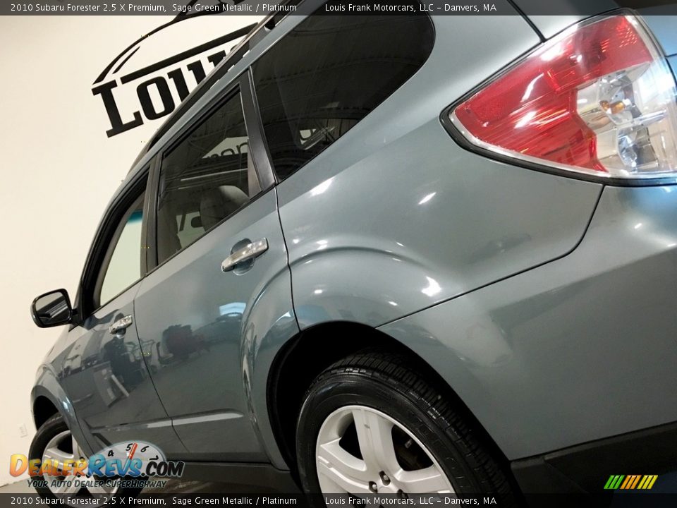 2010 Subaru Forester 2.5 X Premium Sage Green Metallic / Platinum Photo #19