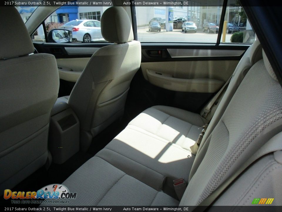 2017 Subaru Outback 2.5i Twilight Blue Metallic / Warm Ivory Photo #6