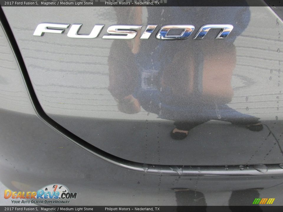 2017 Ford Fusion S Magnetic / Medium Light Stone Photo #15
