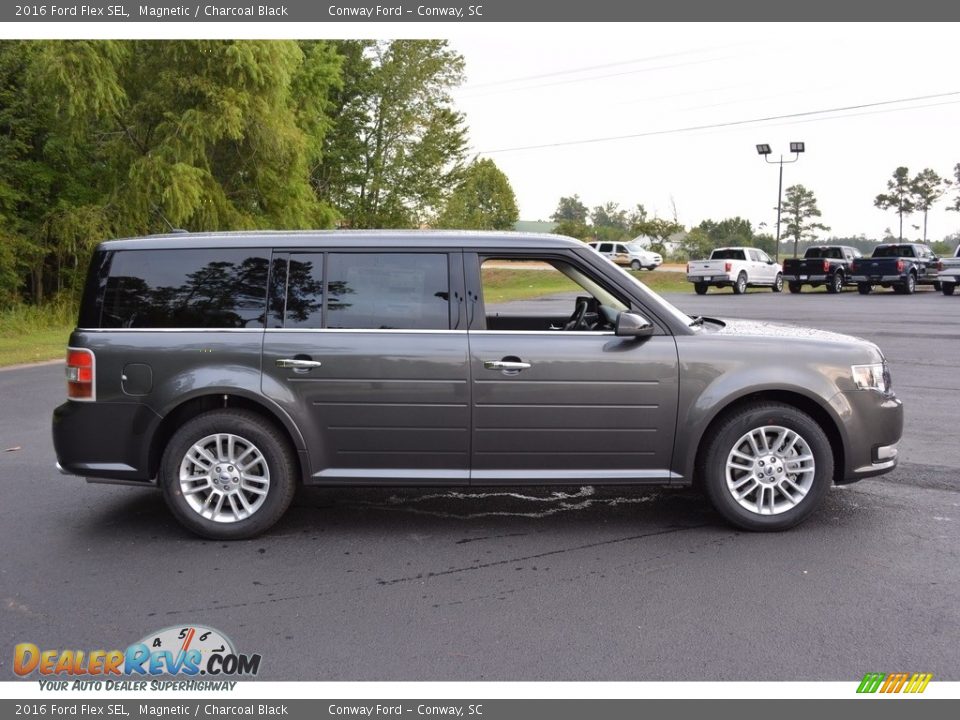 Magnetic 2016 Ford Flex SEL Photo #2