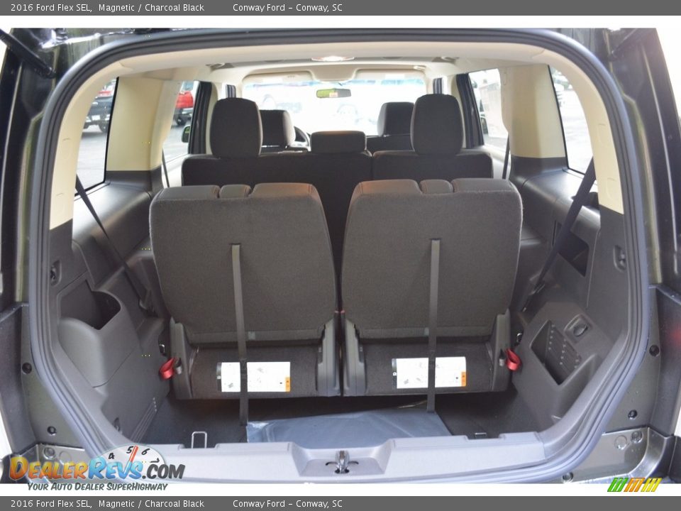 2016 Ford Flex SEL Magnetic / Charcoal Black Photo #6