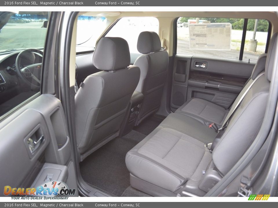 2016 Ford Flex SEL Magnetic / Charcoal Black Photo #25