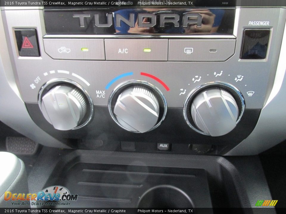 2016 Toyota Tundra TSS CrewMax Magnetic Gray Metallic / Graphite Photo #28