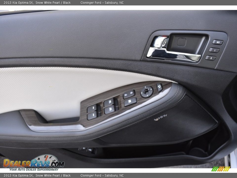 2013 Kia Optima SX Snow White Pearl / Black Photo #8