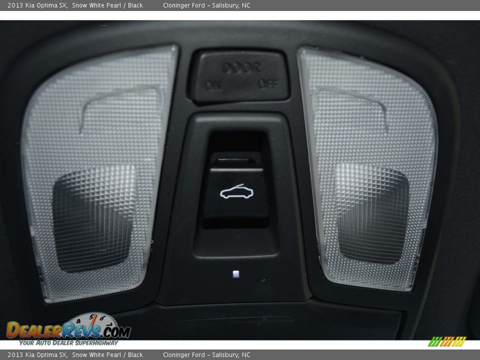 2013 Kia Optima SX Snow White Pearl / Black Photo #28
