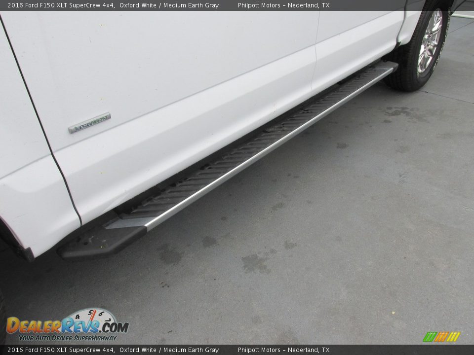 2016 Ford F150 XLT SuperCrew 4x4 Oxford White / Medium Earth Gray Photo #12