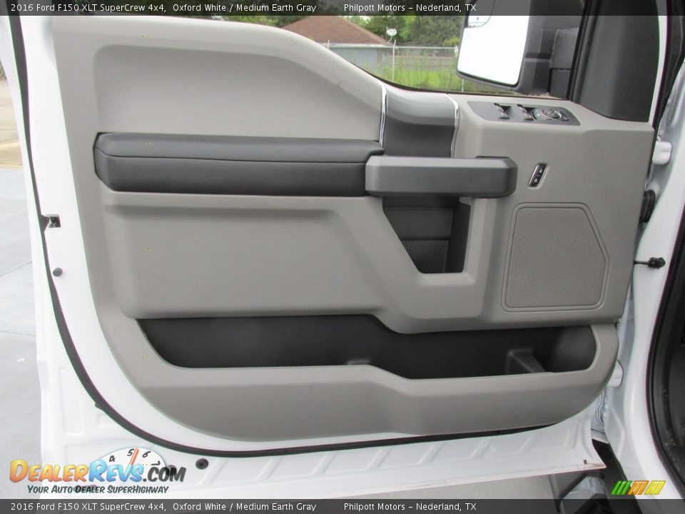 2016 Ford F150 XLT SuperCrew 4x4 Oxford White / Medium Earth Gray Photo #21