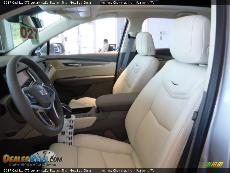 Front Seat of 2017 Cadillac XT5 Luxury AWD Photo #12