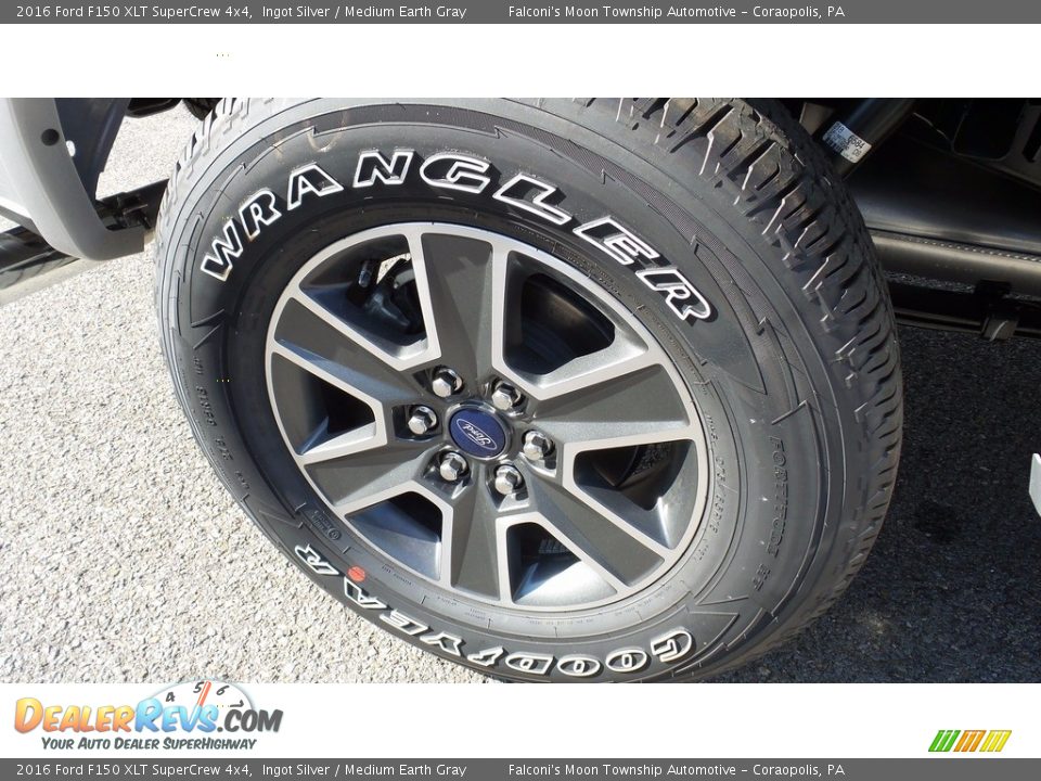 2016 Ford F150 XLT SuperCrew 4x4 Ingot Silver / Medium Earth Gray Photo #5