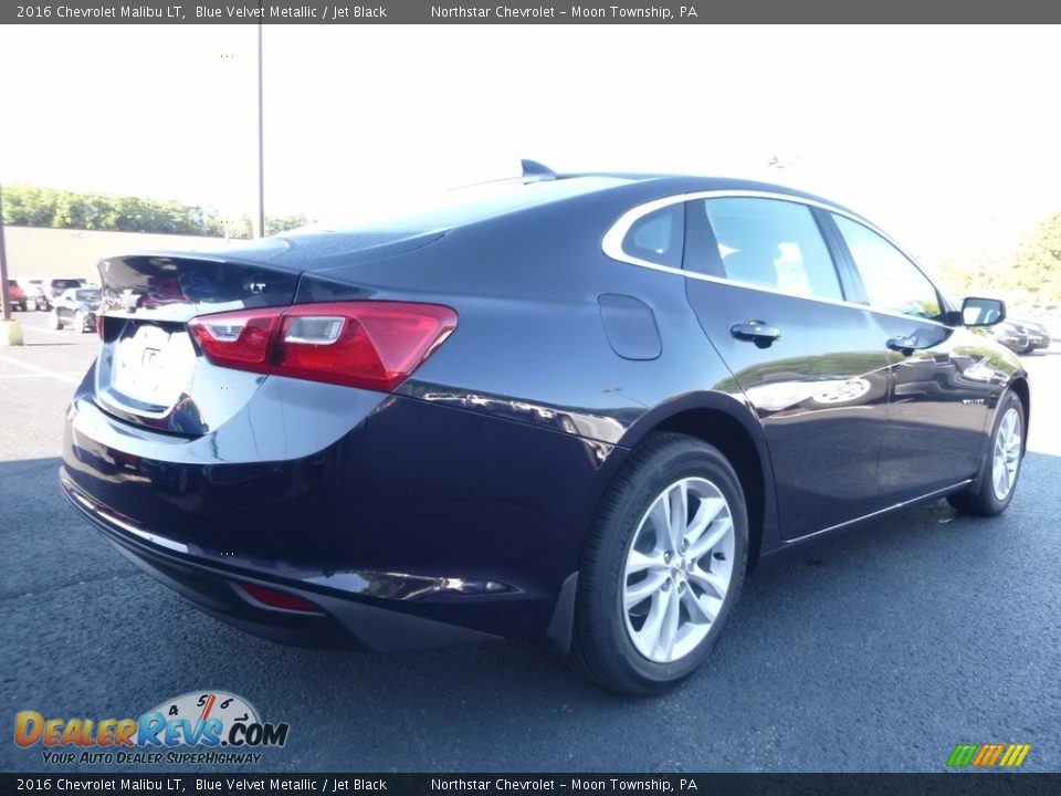 2016 Chevrolet Malibu LT Blue Velvet Metallic / Jet Black Photo #5