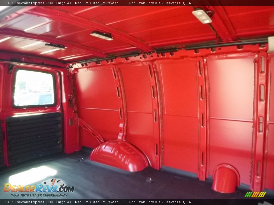 2017 Chevrolet Express 2500 Cargo WT Red Hot / Medium Pewter Photo #4